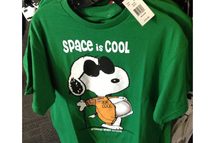 Snoopy T-shirt スヌーピーTシャツ